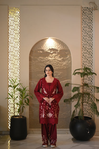 Red embroidered luxury khaddar set 2pc