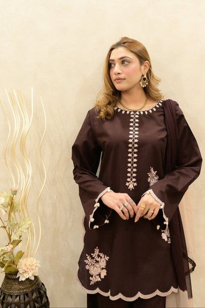 Cocoa bloom-2Piece / 3Piece Embroidered lawn