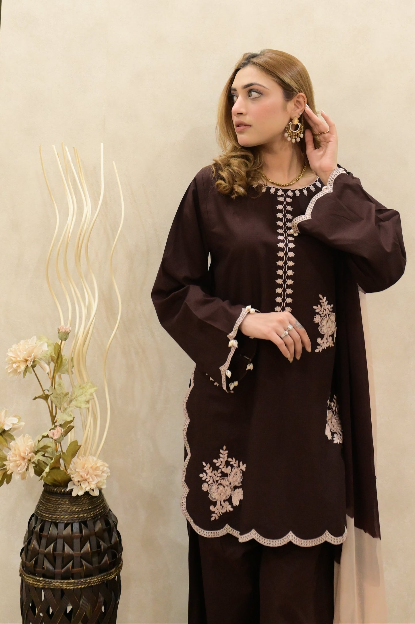 Cocoa bloom-2Piece / 3Piece Embroidered lawn