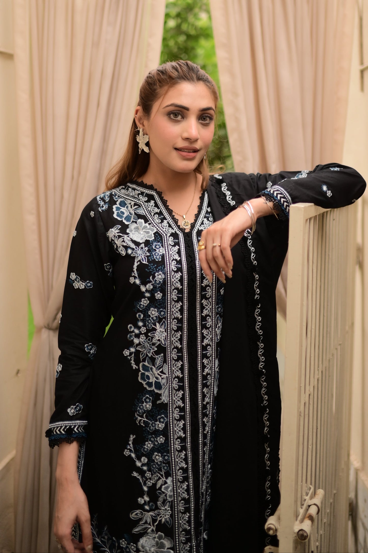 Midnight bloom 3Piece Embroidered lawn