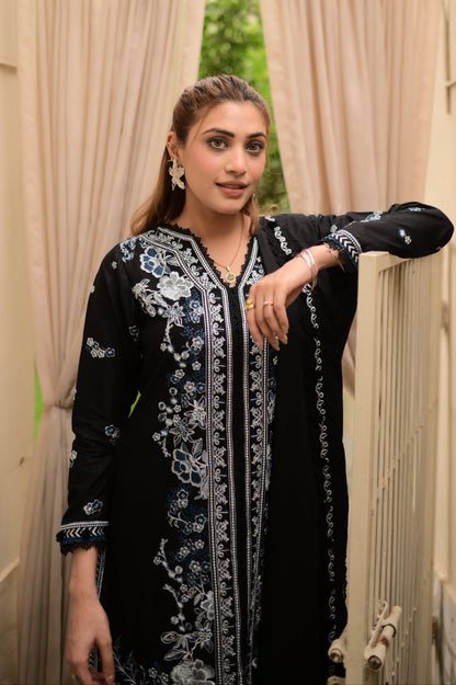 Midnight bloom 3Piece Embroidered lawn