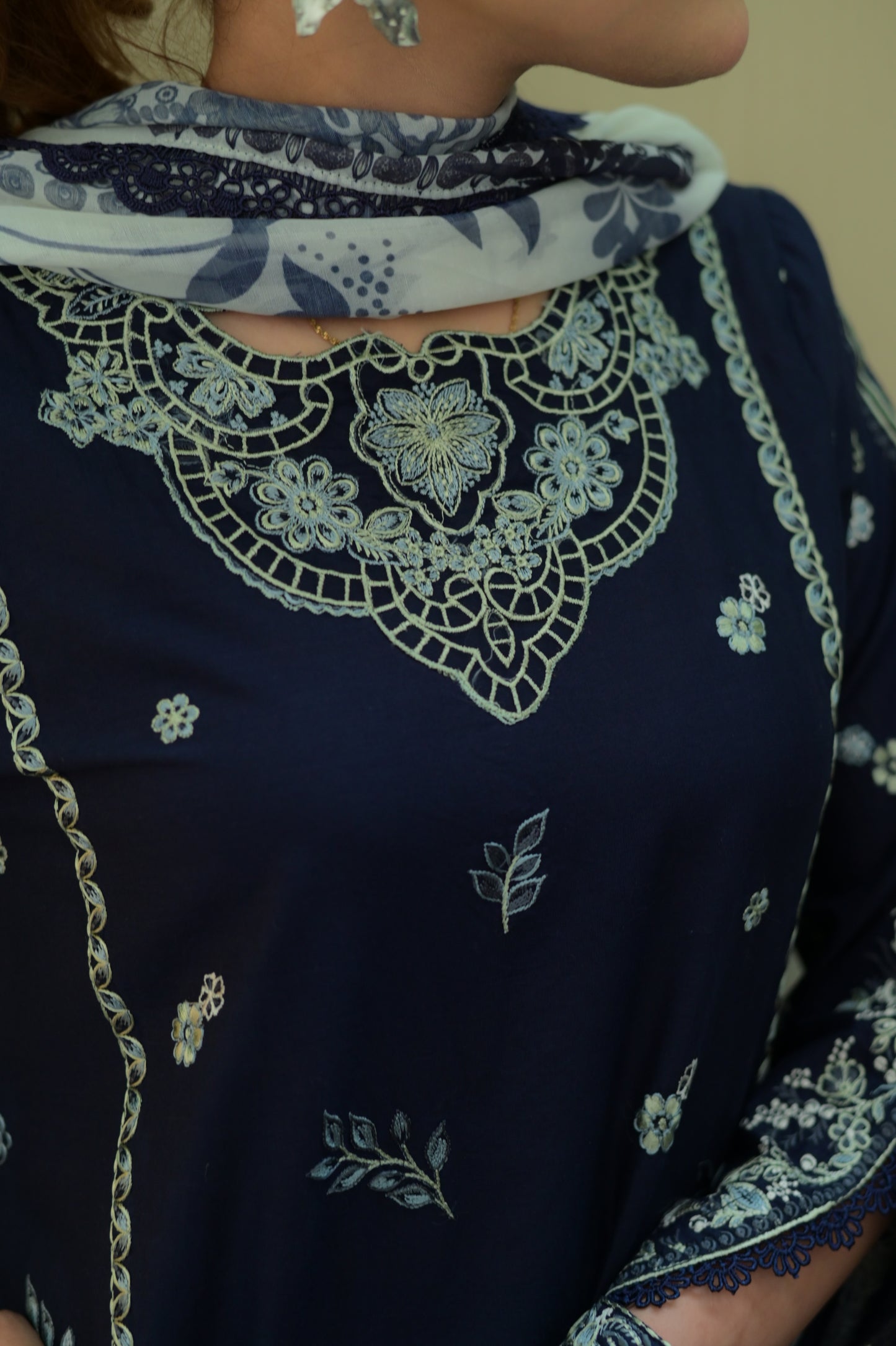 Sapphire bloom-3Piece Embroidered lawn